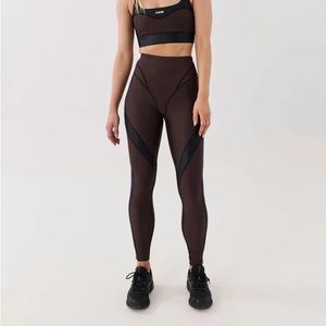 PE Nation Mastery Leggings
